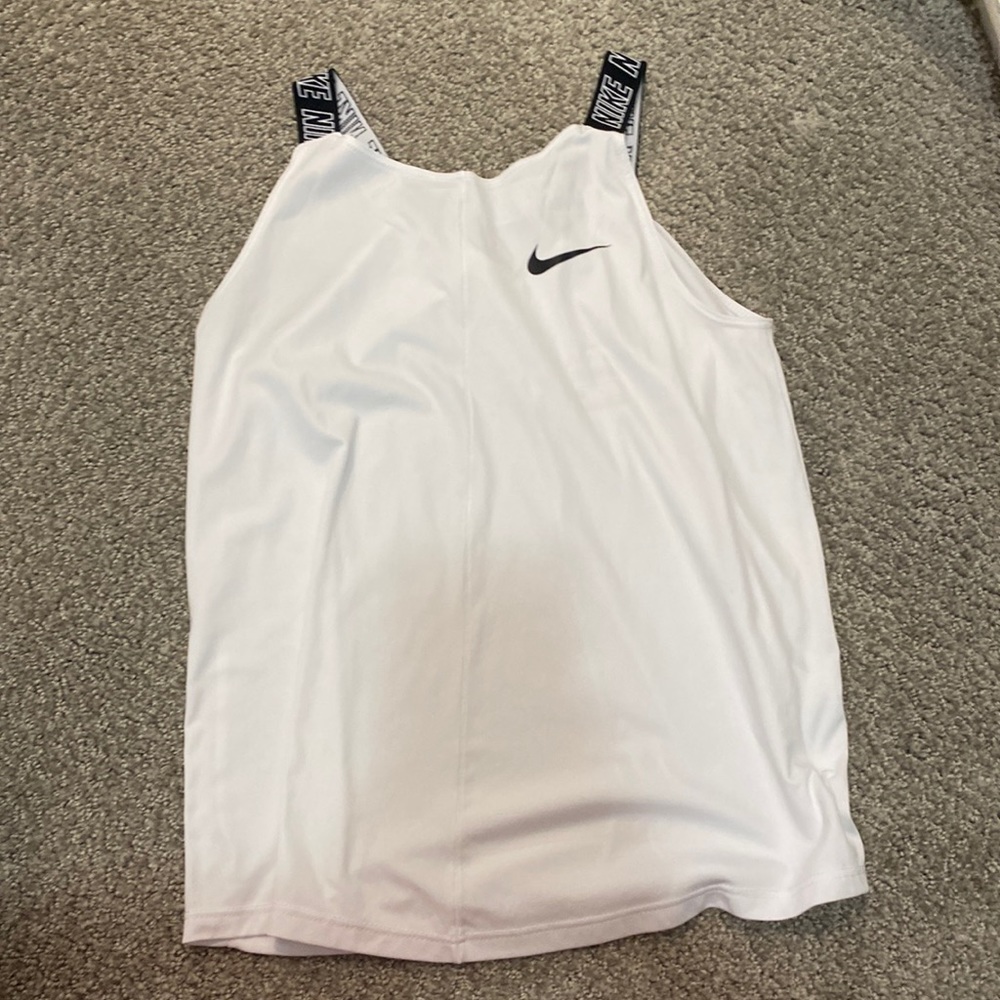 nike tank top